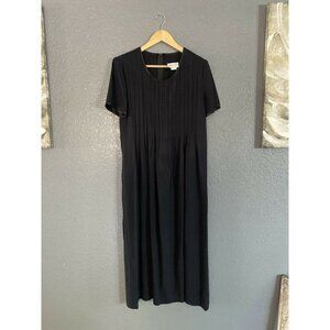 Vintage Jeffrey and Dara Black Satin Trim  US 10 S